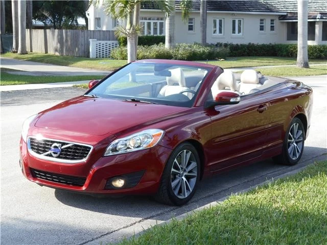 2011 Volvo C70 2nd Gen - Image 6 of 12