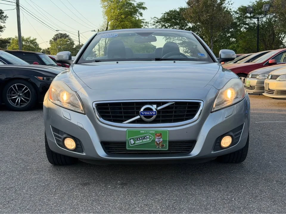 2011 Volvo C70 2nd Gen - Image 2 of 20