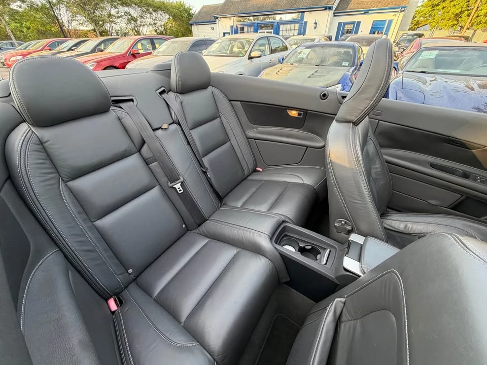 2011 Volvo C70 2nd Gen - Image 11 of 20