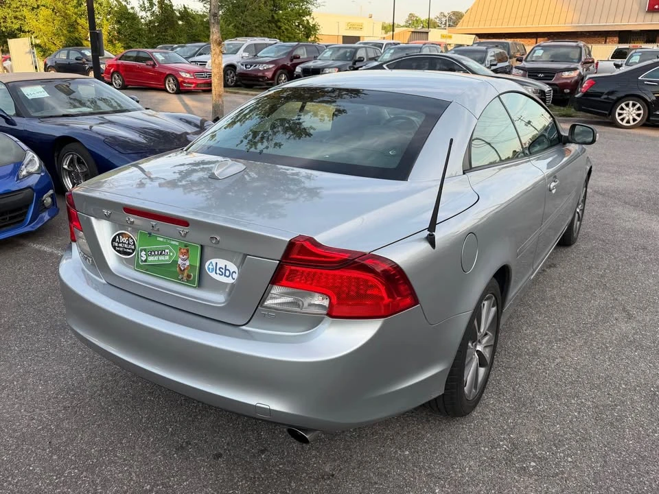 2011 Volvo C70 2nd Gen - Image 10 of 20