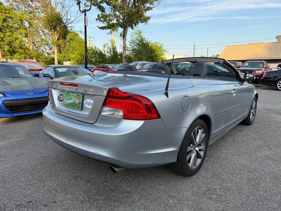 2011 Volvo C70 2nd Gen - Image 5 of 20