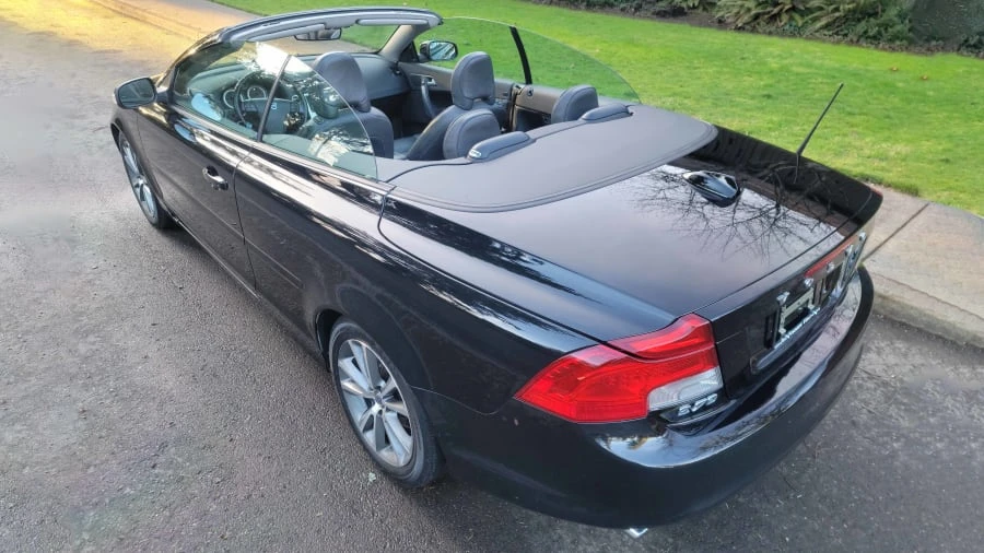 2011 Volvo C70 2nd Gen - Image 3 of 5