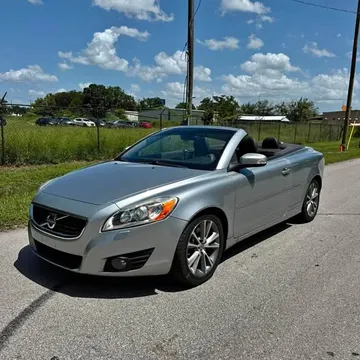 2011 Volvo C70 T5