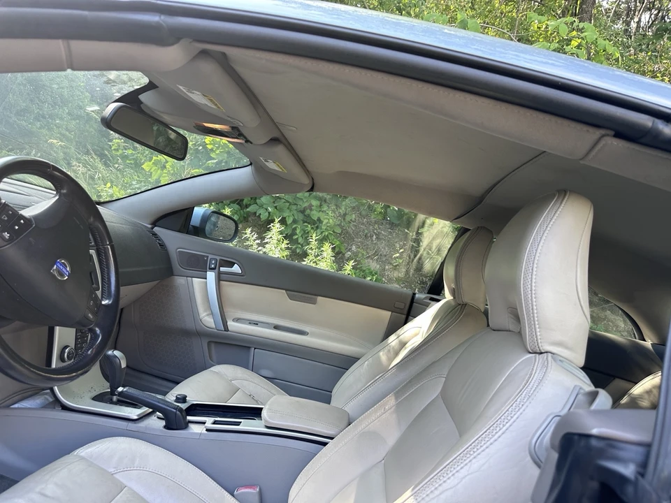 2011 Volvo C70 2nd Gen - Image 14 of 14
