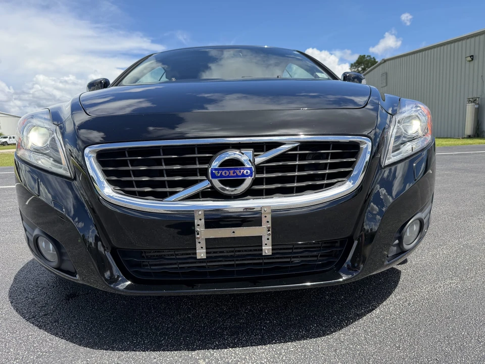 2011 Volvo C70 2nd Gen - Image 5 of 31
