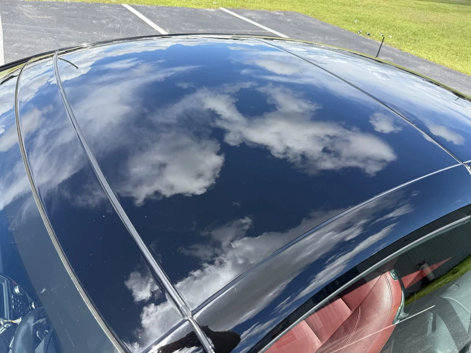 2011 Volvo C70 2nd Gen - Image 29 of 31