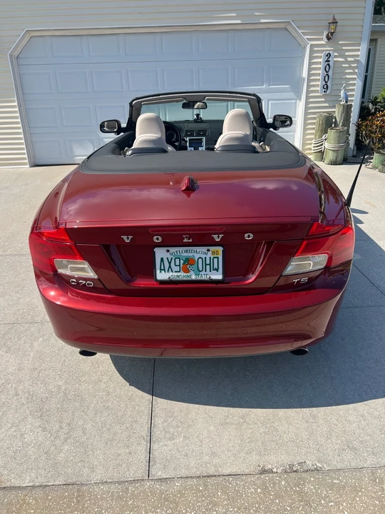 2011 Volvo C70 2nd Gen - Image 7 of 21
