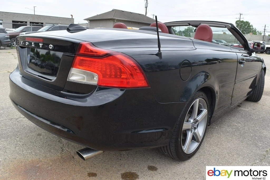 2011 Volvo C70 2nd Gen - Image 5 of 24