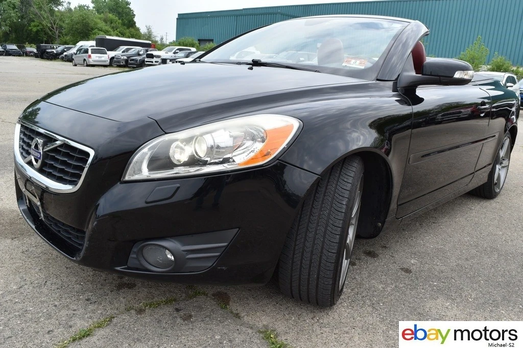 2011 Volvo C70 2nd Gen - Image 9 of 24