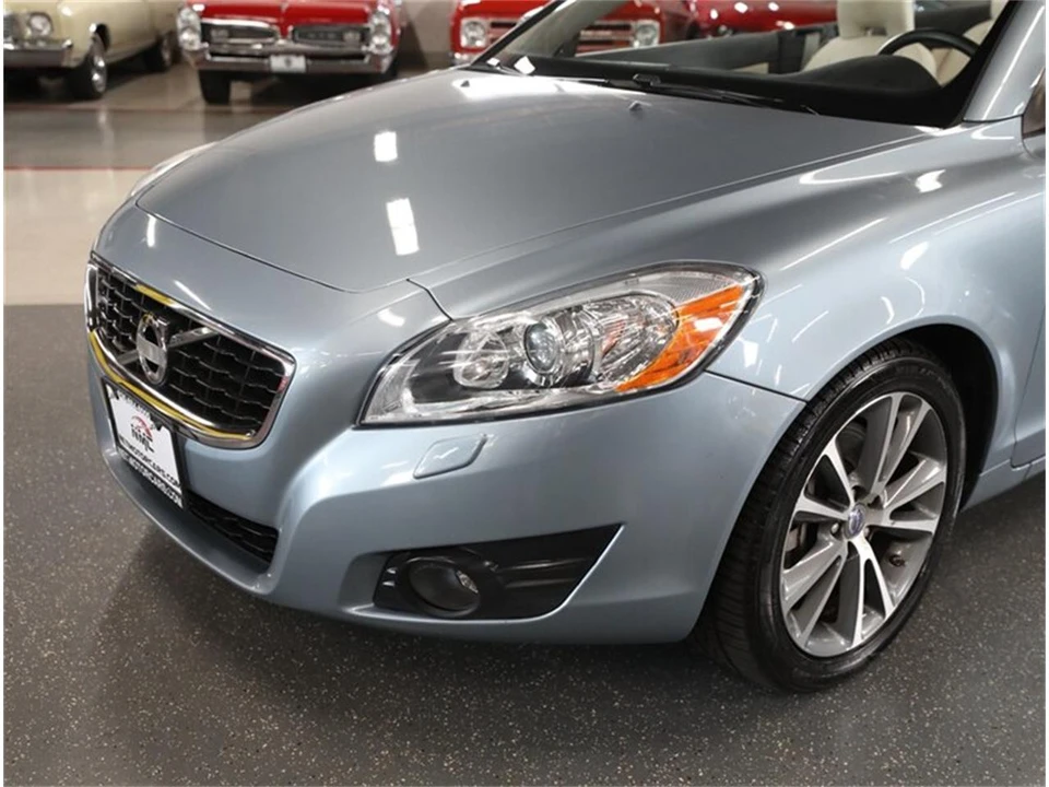 2011 Volvo C70 2nd Gen - Image 3 of 31