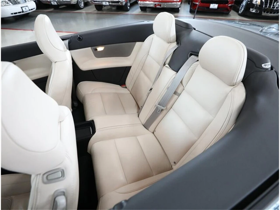 2011 Volvo C70 2nd Gen - Image 23 of 31