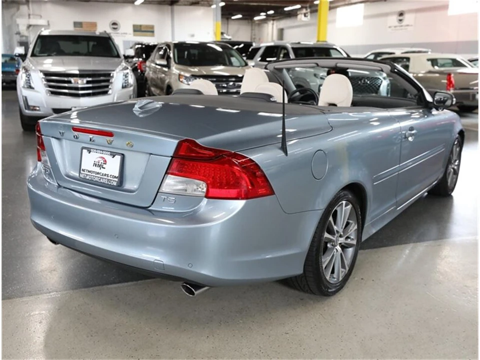 2011 Volvo C70 2nd Gen - Image 9 of 31