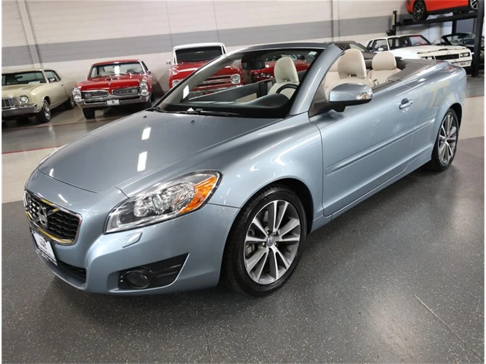 2011 Volvo C70 2nd Gen - Image 4 of 31