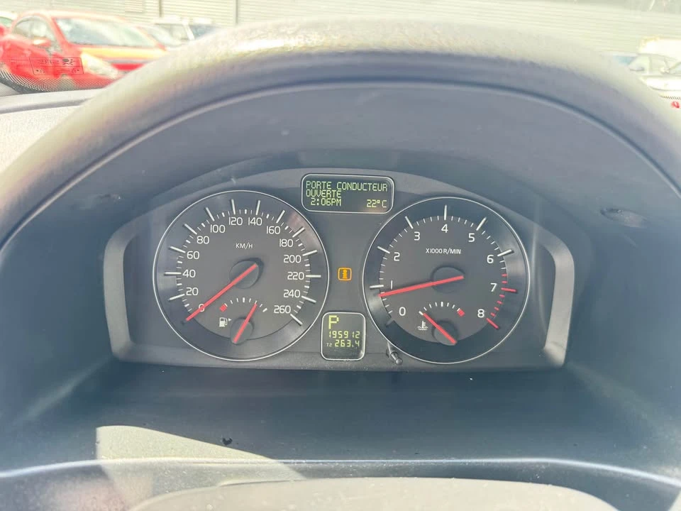2011 Volvo S40 2nd Gen - Image 10 of 13