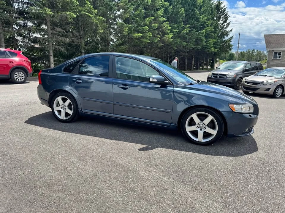 2011 Volvo S40 2nd Gen - Image 4 of 13