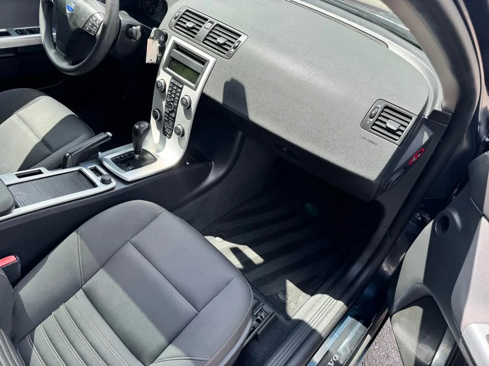 2011 Volvo S40 2nd Gen - Image 6 of 13