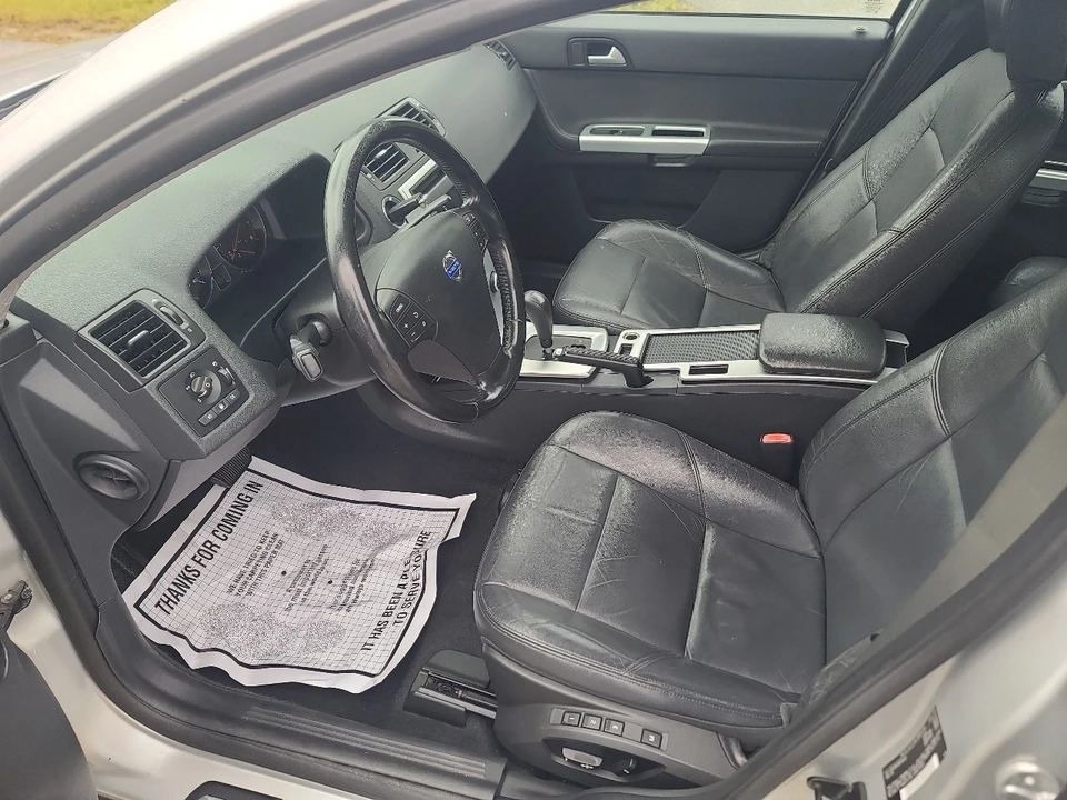 2011 Volvo S40 2nd Gen - Image 10 of 21
