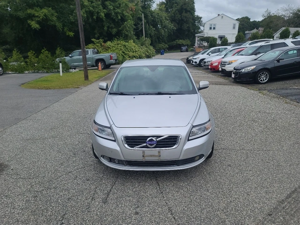 2011 Volvo S40 2nd Gen - Image 2 of 21