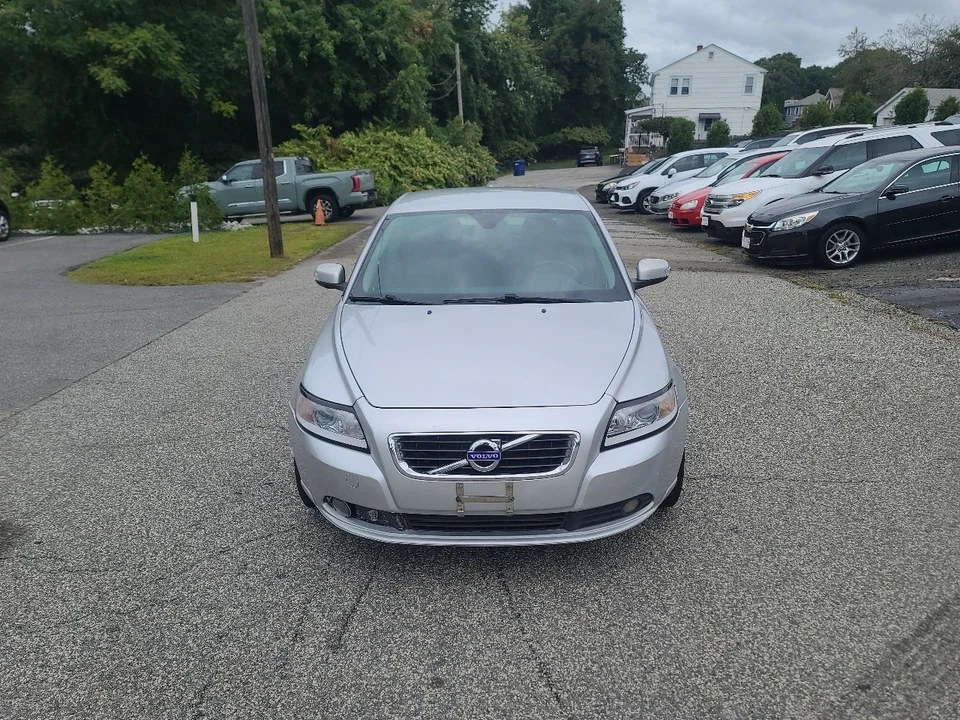 2011 Volvo S40 2nd Gen - Image 2 of 21