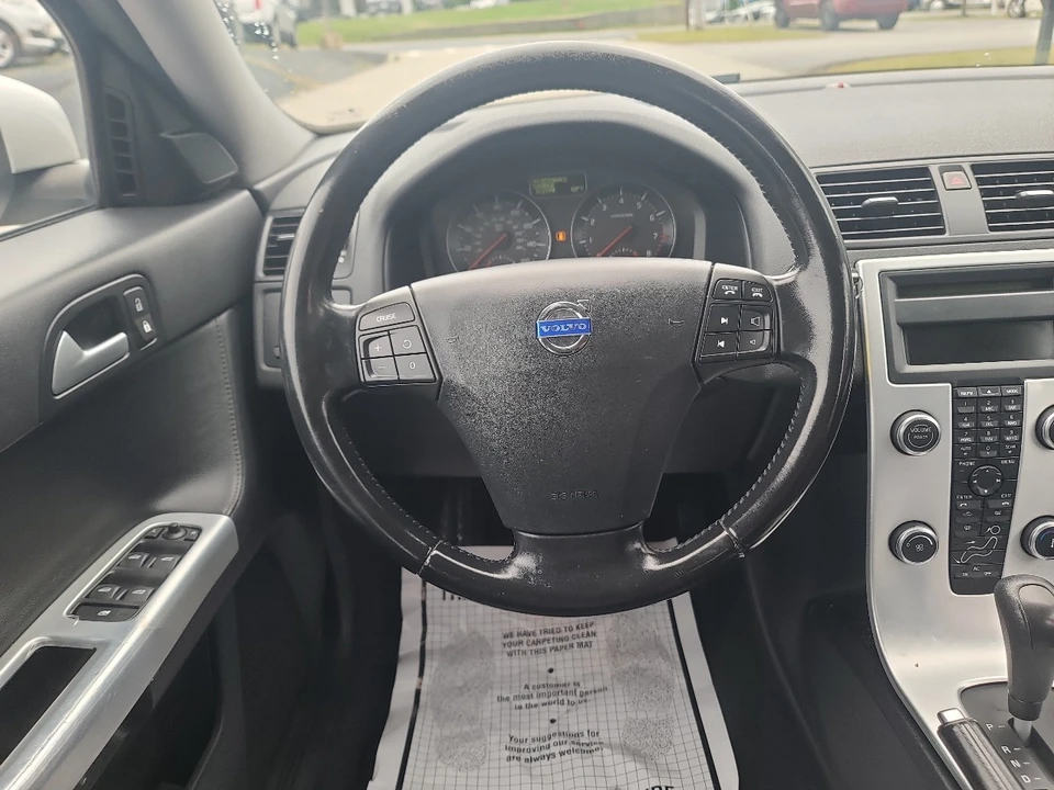 2011 Volvo S40 2nd Gen - Image 15 of 21