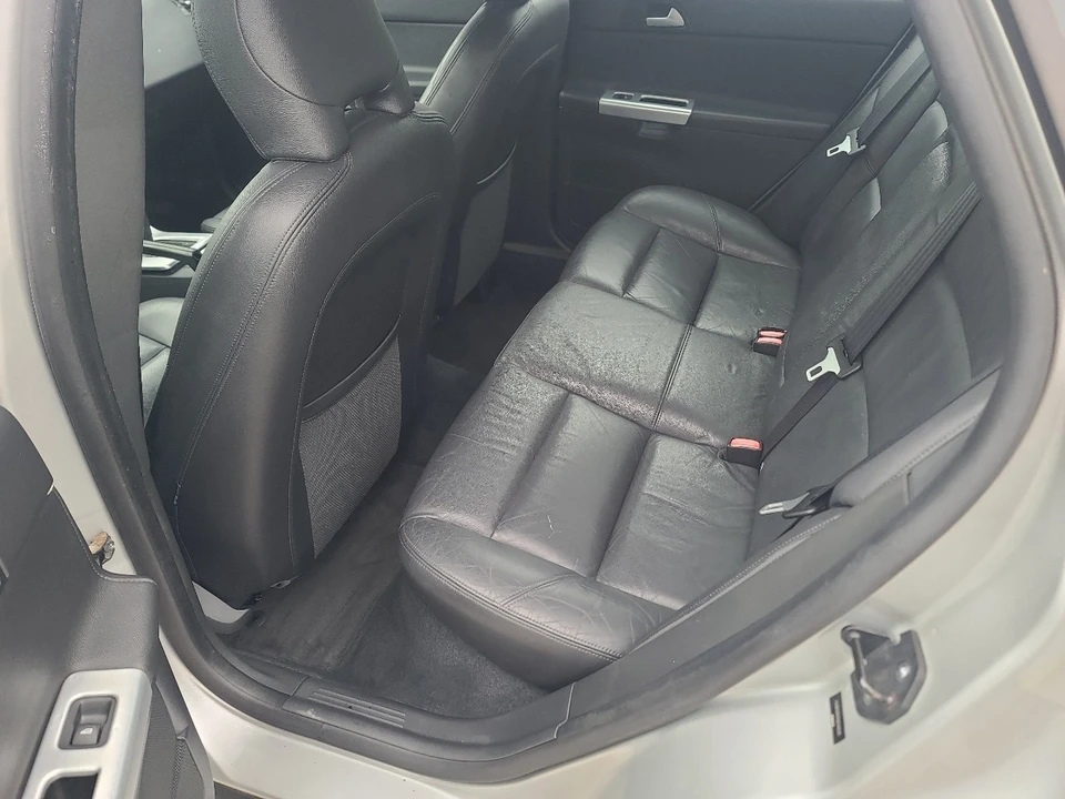 2011 Volvo S40 2nd Gen - Image 11 of 21