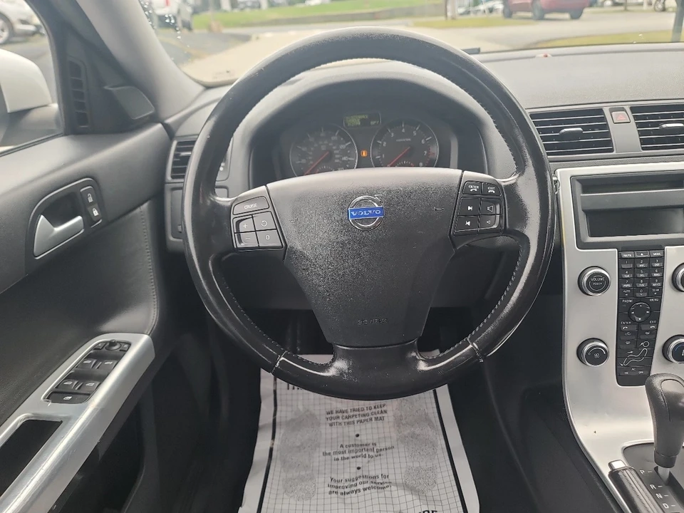 2011 Volvo S40 2nd Gen - Image 15 of 21