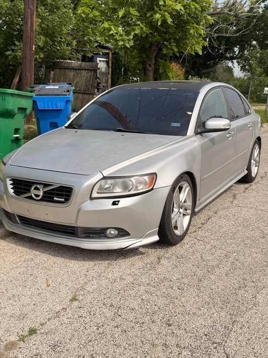 2011 Volvo S40 2nd Gen - Image 2 of 5
