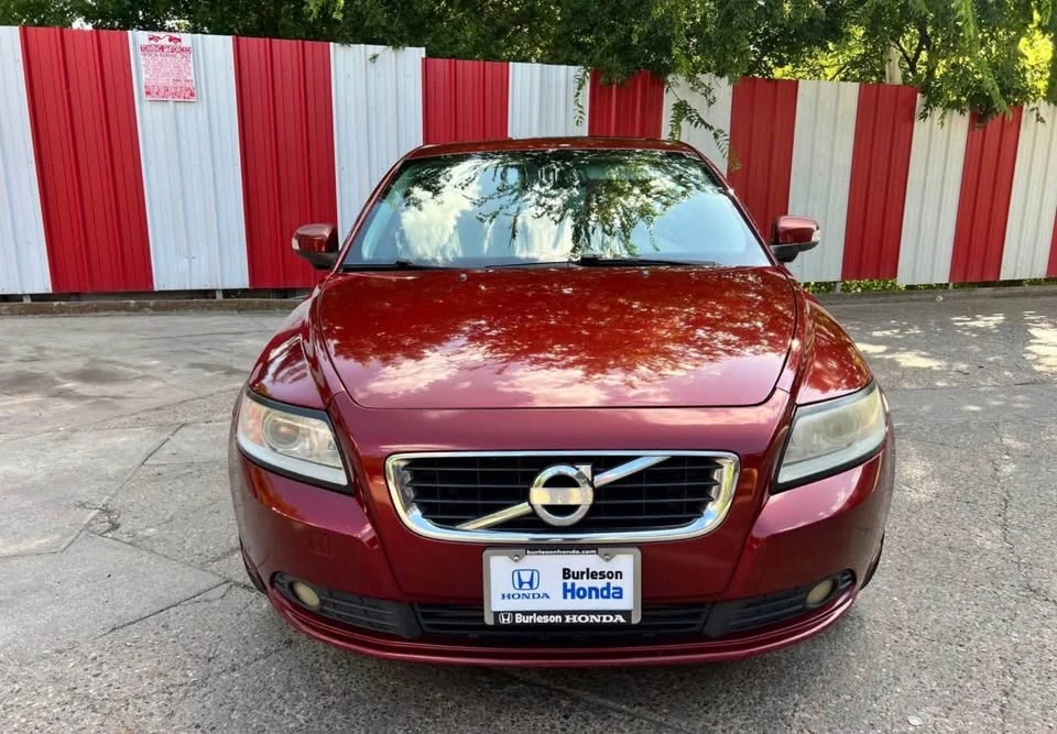 2011 Volvo S40 2nd Gen - Image 4 of 11