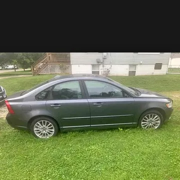2011 Volvo S40 T5 Sedan 4D
