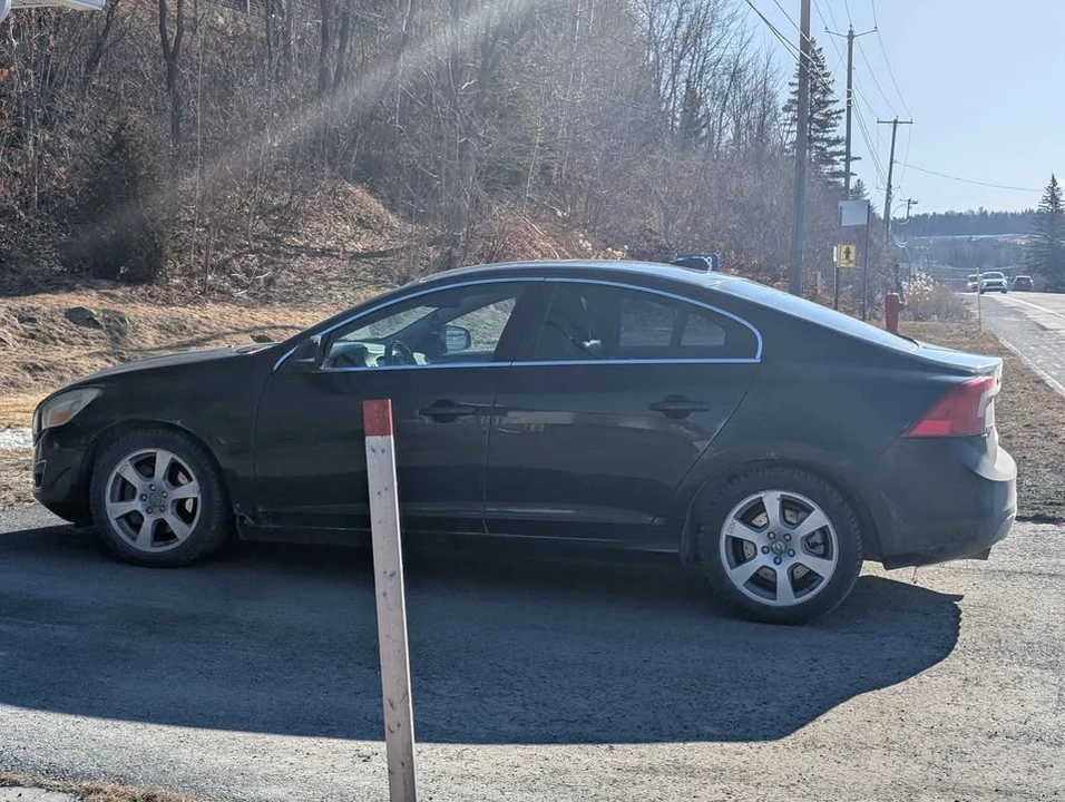 2011 Volvo S60 2nd Gen - Image 6 of 6
