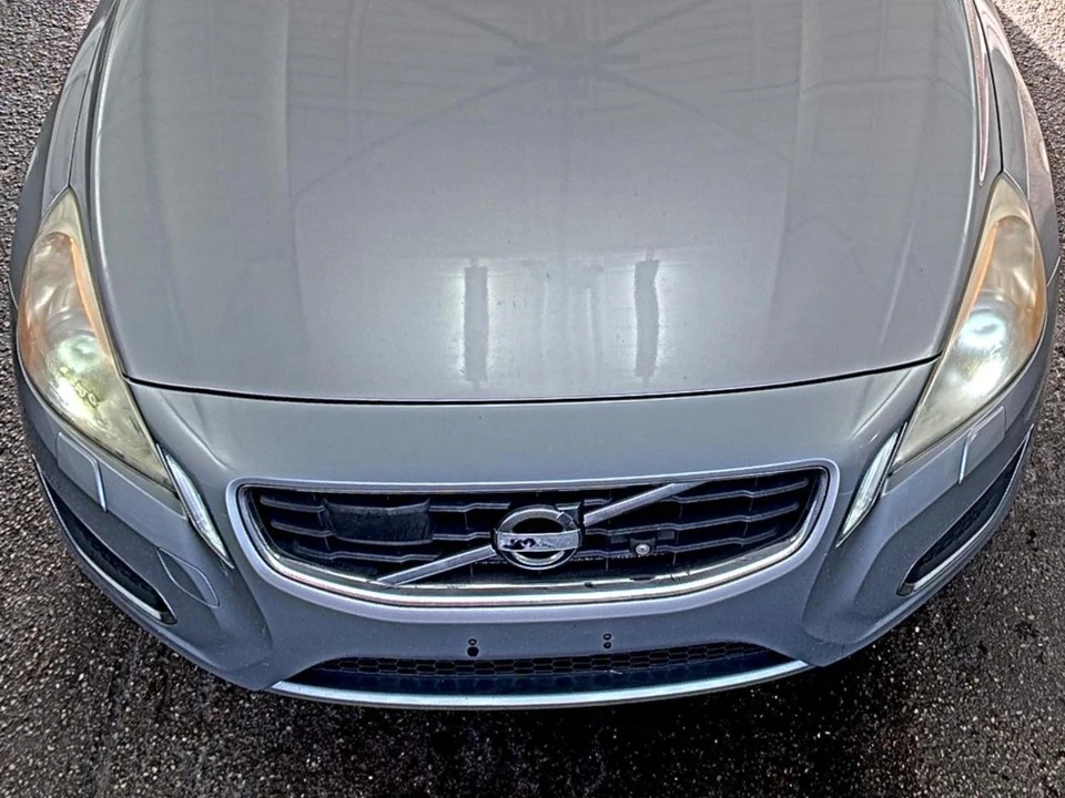 2011 Volvo S60 2nd Gen - Image 6 of 17