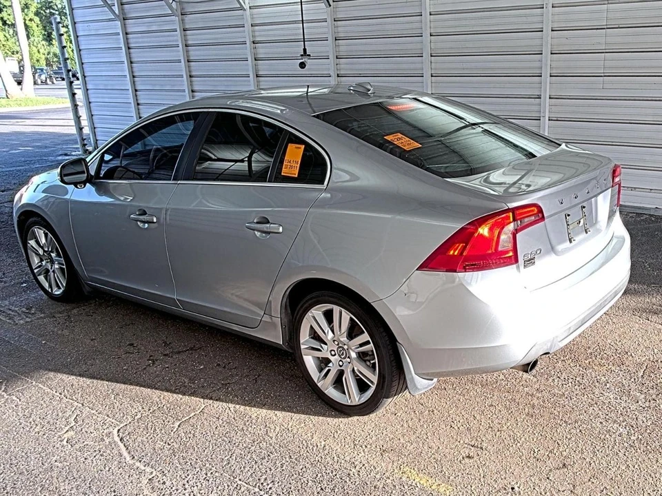 2011 Volvo S60 2nd Gen - Image 5 of 17