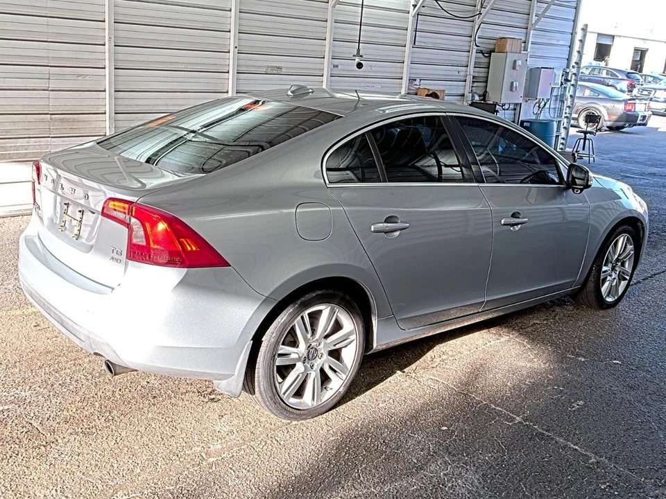 2011 Volvo S60 2nd Gen - Image 3 of 17