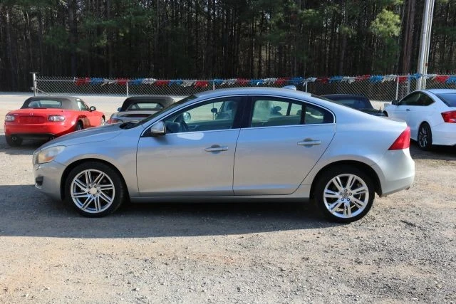 2011 Volvo S60 2nd Gen - Image 2 of 12