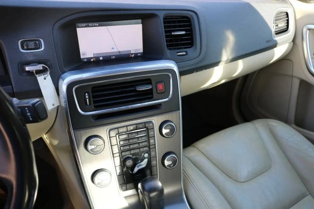 2011 Volvo S60 2nd Gen - Image 15 of 15