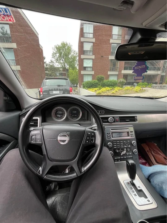 2011 Volvo S80 2nd Gen - Image 6 of 7