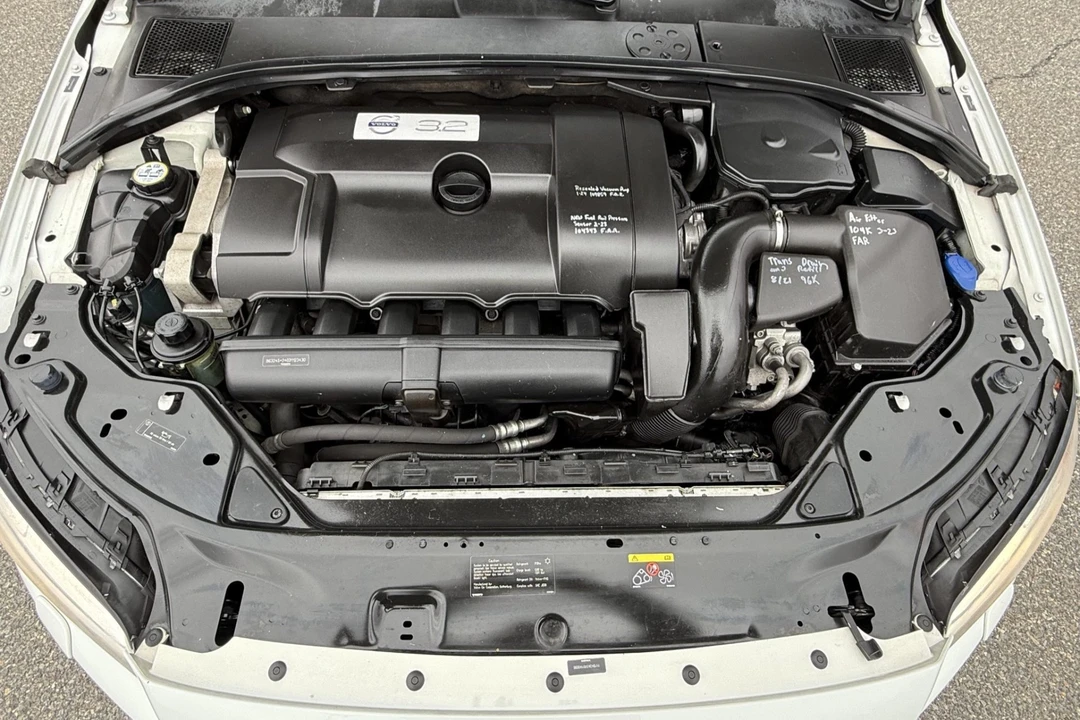 2011 Volvo S80 2nd Gen - Image 6 of 8