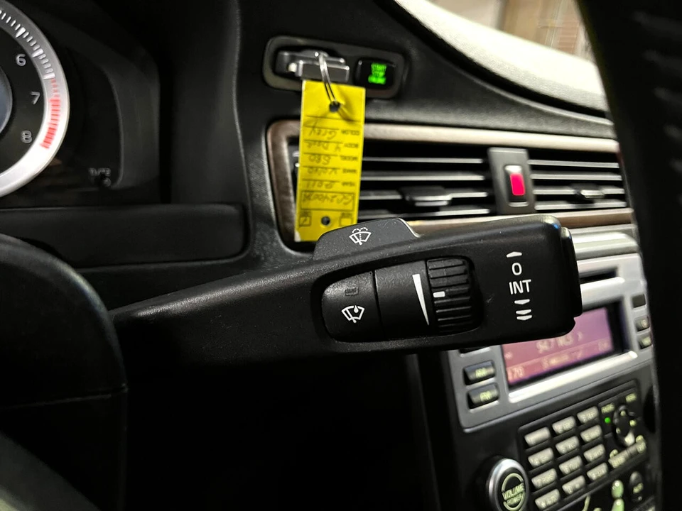 2011 Volvo S80 2nd Gen - Image 18 of 31