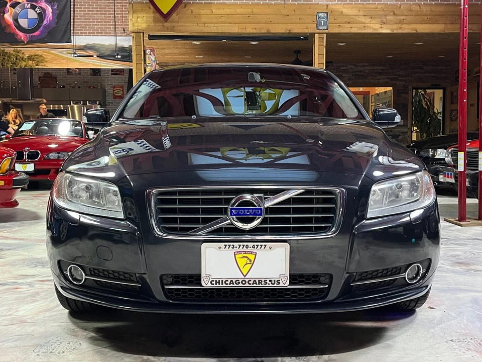 2011 Volvo S80 2nd Gen - Image 2 of 31
