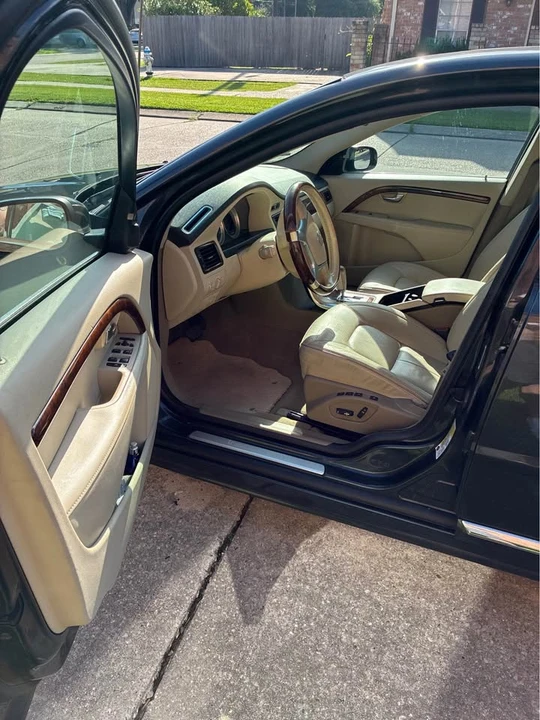 2011 Volvo S80 2nd Gen - Image 5 of 10
