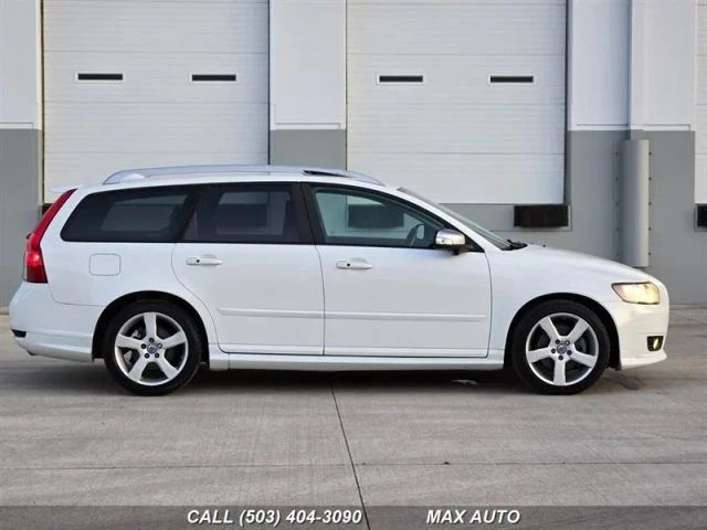 2011 Volvo V50 - Image 9 of 21