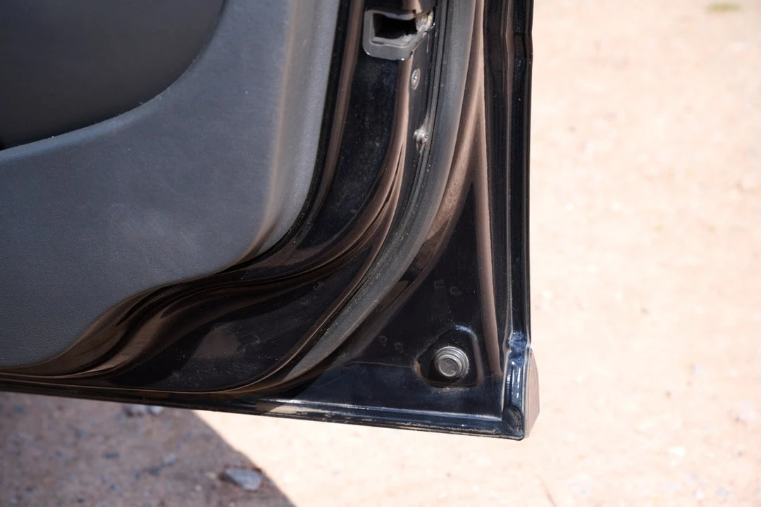 2011 Volvo V70 3rd Gen - Image 25 of 30