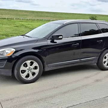 2011 Volvo XC60 3.2 Premier Sport Utility 4D