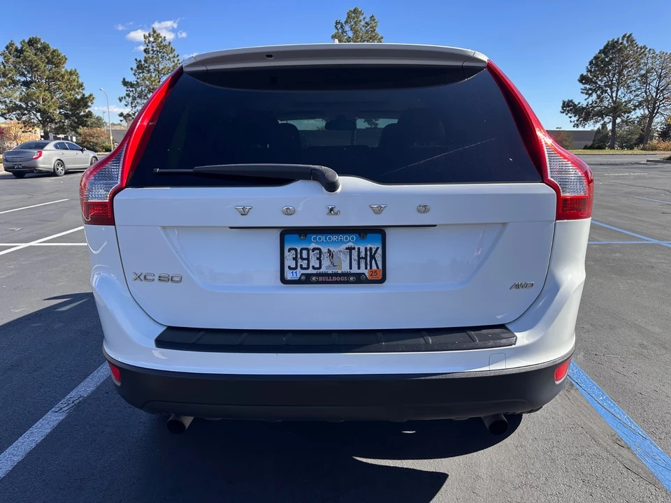 2011 Volvo XC60 1st Gen - Image 16 of 20