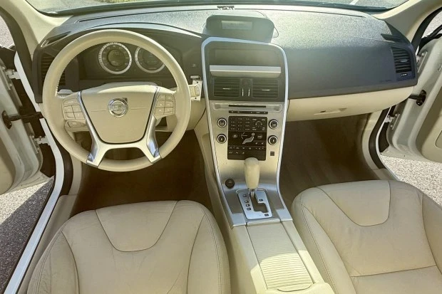 2011 Volvo XC60 1st Gen - Image 5 of 7