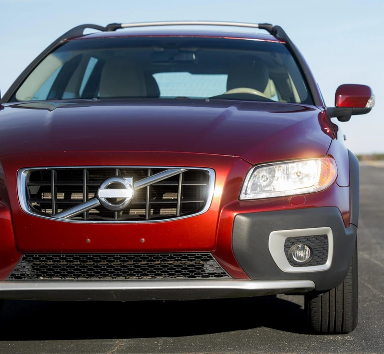 2011 Volvo XC70 3rd Gen - Image 22 of 31