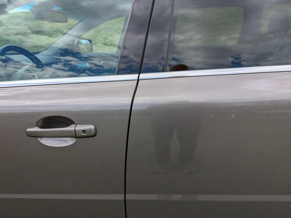 2011 Volvo XC70 3rd Gen - Image 23 of 31