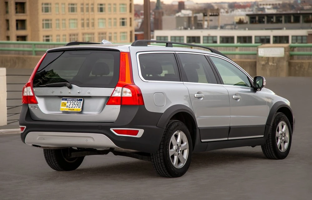 2011 Volvo XC70 3rd Gen - Image 6 of 19