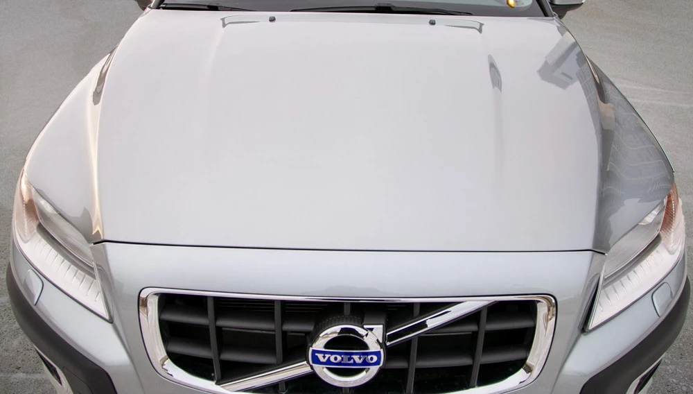 2011 Volvo XC70 3rd Gen - Image 12 of 19
