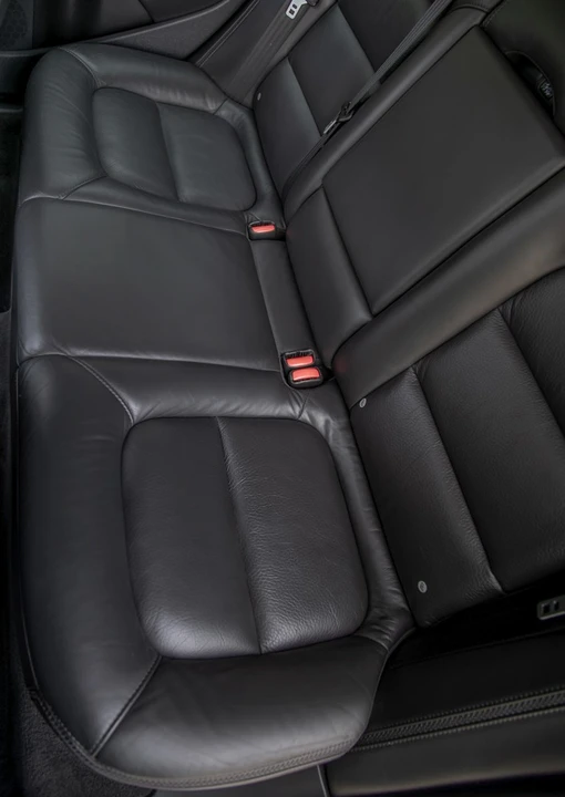 2011 Volvo XC70 3rd Gen - Image 15 of 19